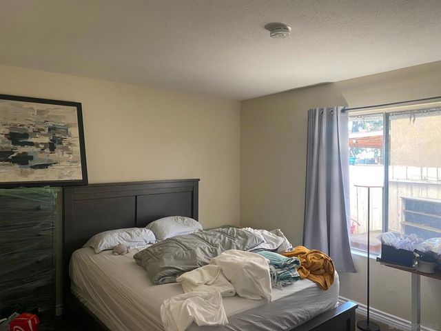 8181 Jade Coast Rd, San Diego, CA 92126