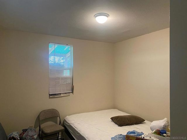 8181 Jade Coast Rd, San Diego, CA 92126