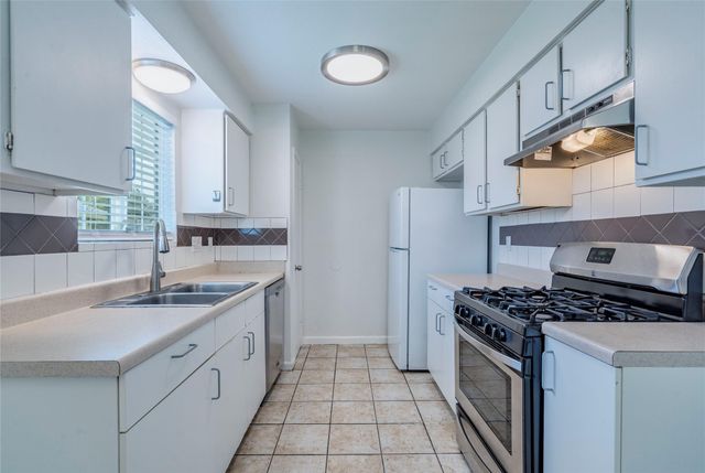 2202 Silver Spur DR, Round Rock, TX 78681