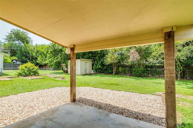 2202 Silver Spur DR, Round Rock, TX 78681