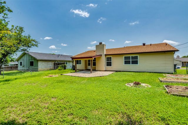 2202 Silver Spur DR, Round Rock, TX 78681