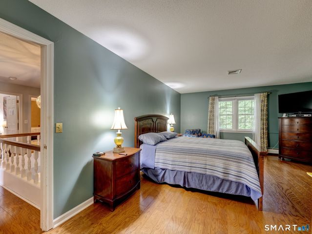 20 Christine Lane, South Windsor, CT 06074
