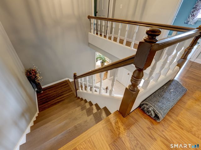 20 Christine Lane, South Windsor, CT 06074
