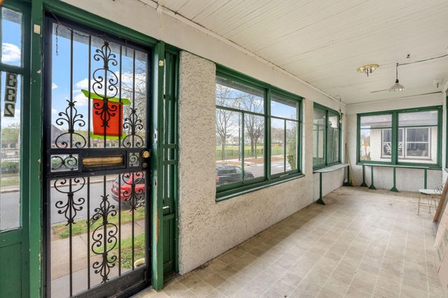 332 E 34th Street, Minneapolis, MN 55408