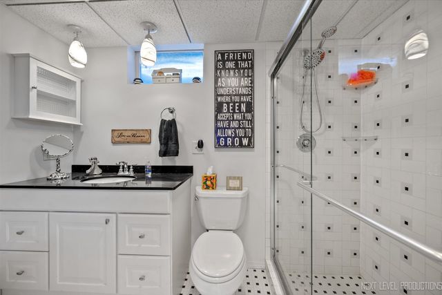 1367 Wauchope Drive, Elgin, IL 60123