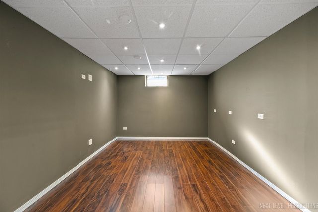 1367 Wauchope Drive, Elgin, IL 60123