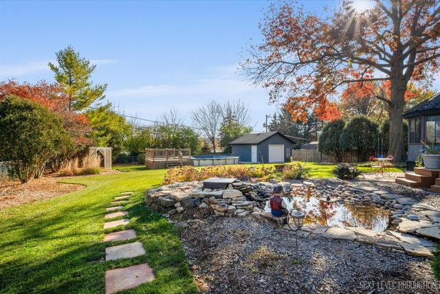 1367 Wauchope Drive, Elgin, IL 60123