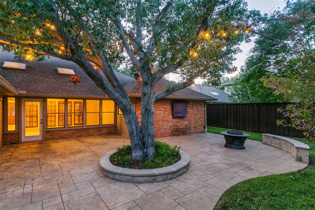 2404 Monmouth Court, Plano, TX 75075