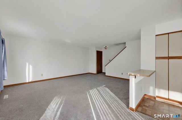 23 Staffordshire Commons Drive 23, Wallingford, CT 06492