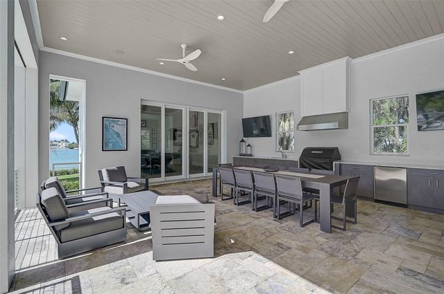 101 SEAGULL LANE, Sarasota, FL 34236