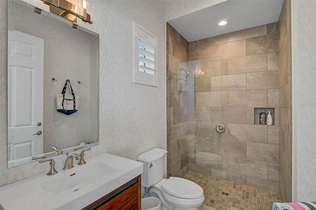 101 SEAGULL LANE, Sarasota, FL 34236