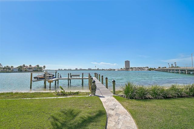 101 SEAGULL LANE, Sarasota, FL 34236