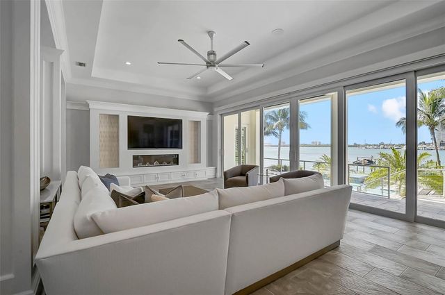 101 SEAGULL LANE, Sarasota, FL 34236