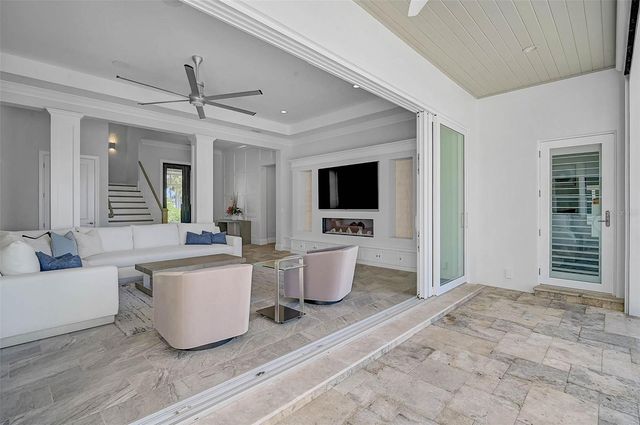 101 SEAGULL LANE, Sarasota, FL 34236