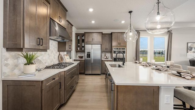 884 STEEL DRIVE, Apollo Beach, FL 33572