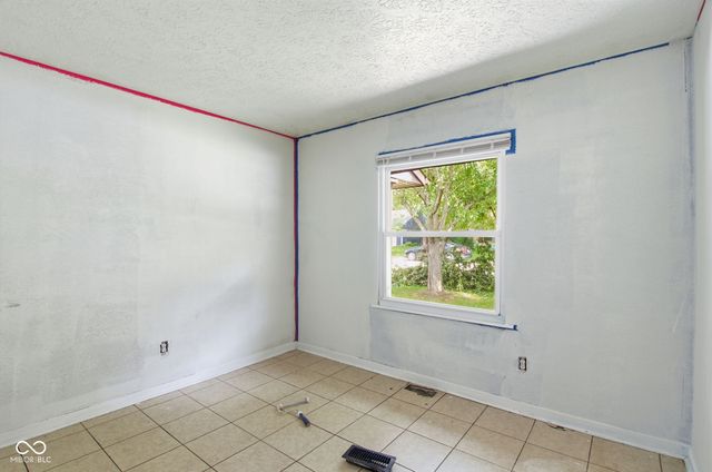 5913 Dunseth Court, Indianapolis, IN 46254