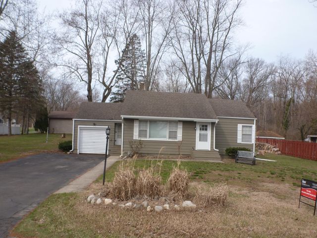 5610 Ridge Road, Stevensville Vllg, MI 49127