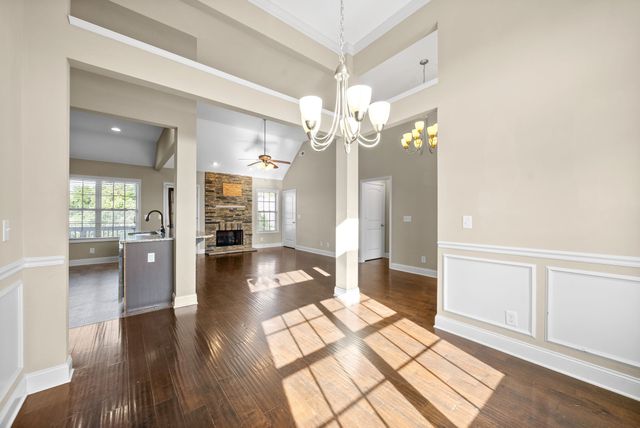 410 River Heights Dr, Clarksville, TN 37040
