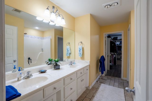 2306 Orleans Place, Searcy, AR 72143