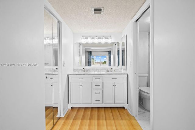 4025 N Nob Hill Road 301, Sunrise, FL 33351