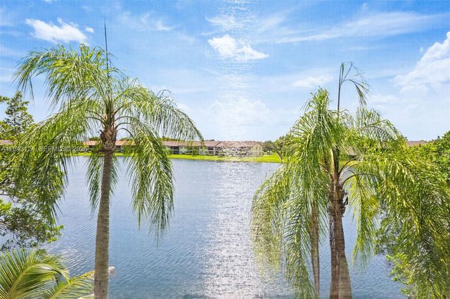 4025 N Nob Hill Road 301, Sunrise, FL 33351