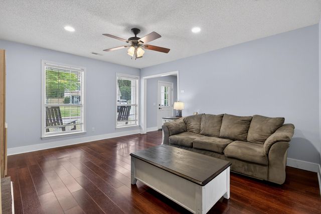 113 E Hartwick Lane, Goose Creek, SC 29445