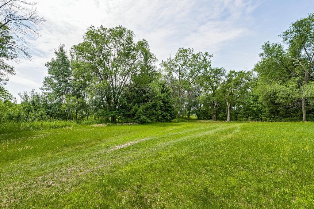 5715 Hodgson Road, Shoreview, MN 55126 — photo 4