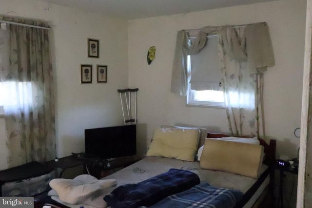 1456 THORNBERRY RD, Wyncote, PA 19095