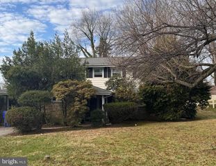1456 THORNBERRY RD, Wyncote, PA 19095