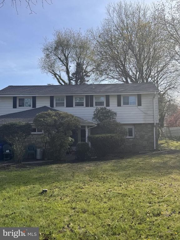 1456 THORNBERRY RD, Wyncote, PA 19095