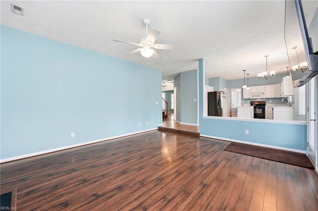 1013 New Mill DR, Chesapeake, VA 23322