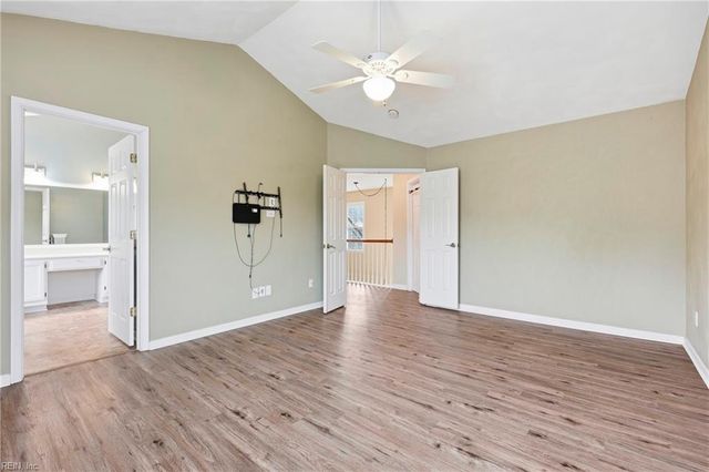 1013 New Mill DR, Chesapeake, VA 23322