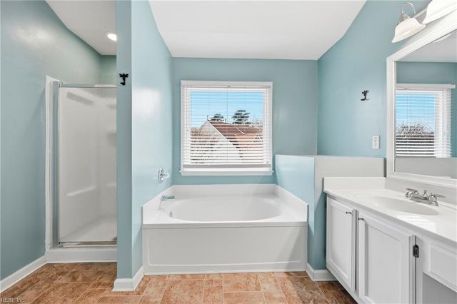 1013 New Mill DR, Chesapeake, VA 23322