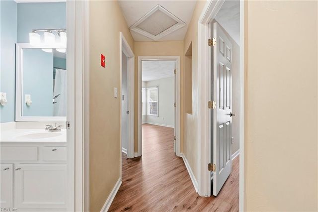 1013 New Mill DR, Chesapeake, VA 23322