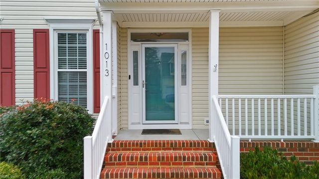 1013 New Mill DR, Chesapeake, VA 23322