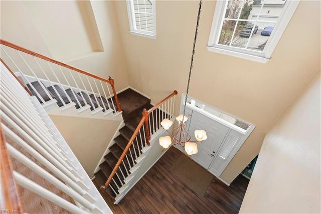 1013 New Mill DR, Chesapeake, VA 23322