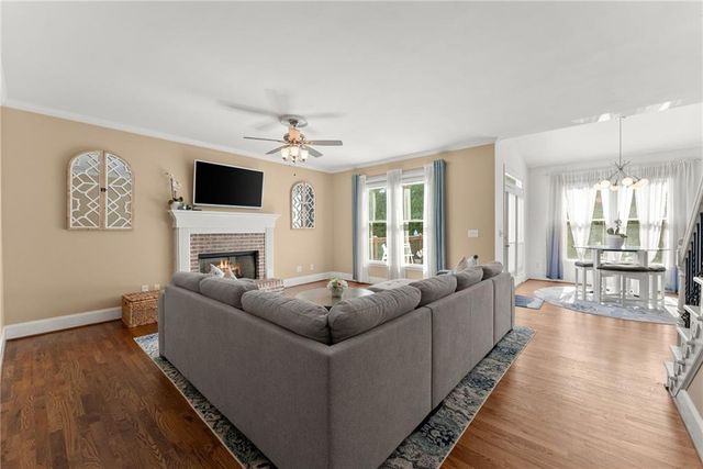 1898 Shaker Falls Lane, Lawrenceville, GA 30045