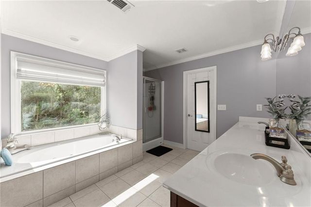 1898 Shaker Falls Lane, Lawrenceville, GA 30045