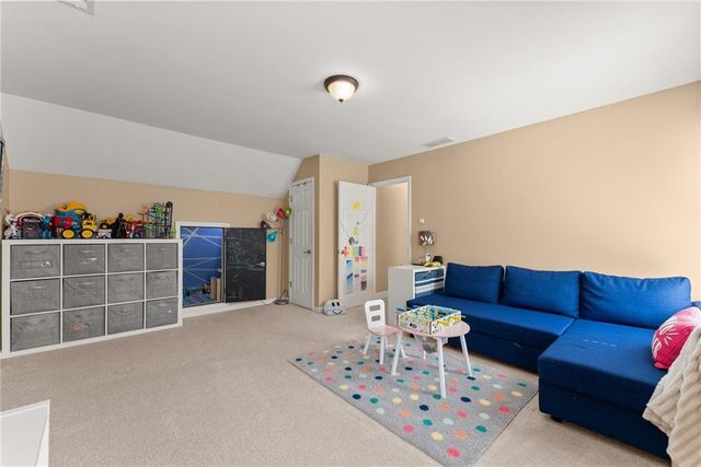1898 Shaker Falls Lane, Lawrenceville, GA 30045