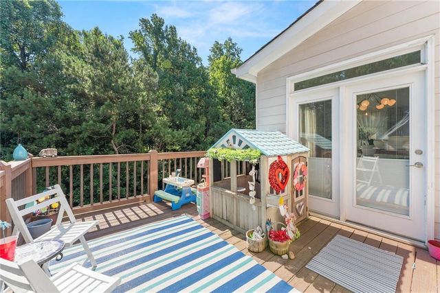 1898 Shaker Falls Lane, Lawrenceville, GA 30045