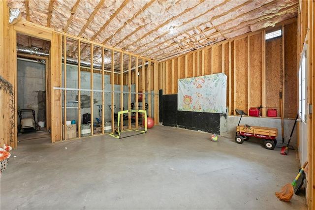 1898 Shaker Falls Lane, Lawrenceville, GA 30045