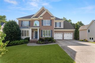 1898 Shaker Falls Lane, Lawrenceville, GA 30045