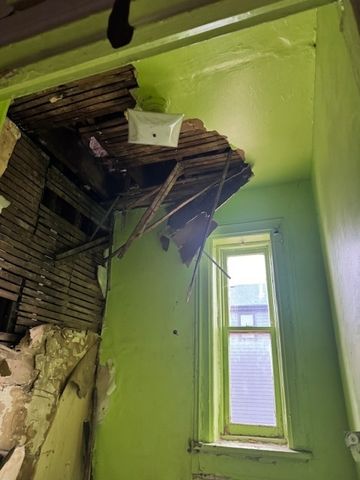 1617 S Hamlin Avenue, Chicago, IL 60623