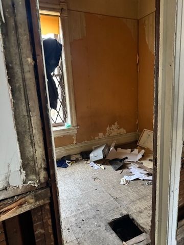 1617 S Hamlin Avenue, Chicago, IL 60623