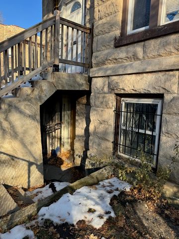 1617 S Hamlin Avenue, Chicago, IL 60623