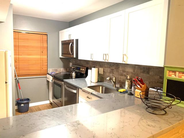 2820 Tennis Club Drive 302, West Palm Beach, FL 33417