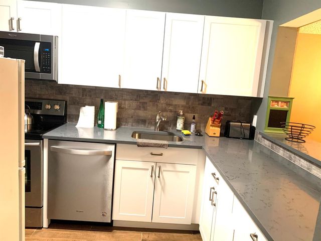 2820 Tennis Club Drive 302, West Palm Beach, FL 33417