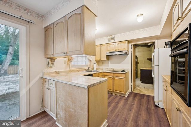 21 GLENVIEW LN, Willingboro, NJ 08046