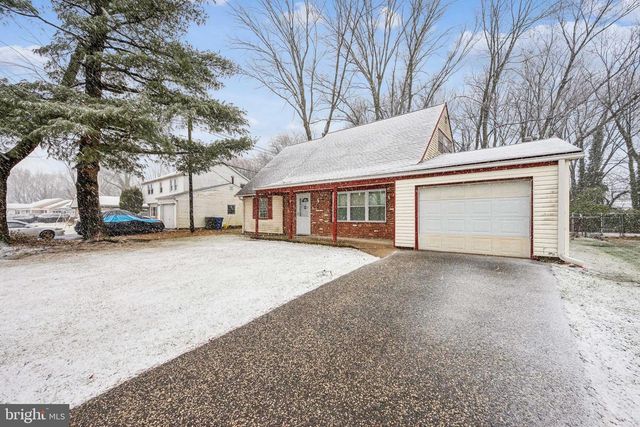 21 GLENVIEW LN, Willingboro, NJ 08046