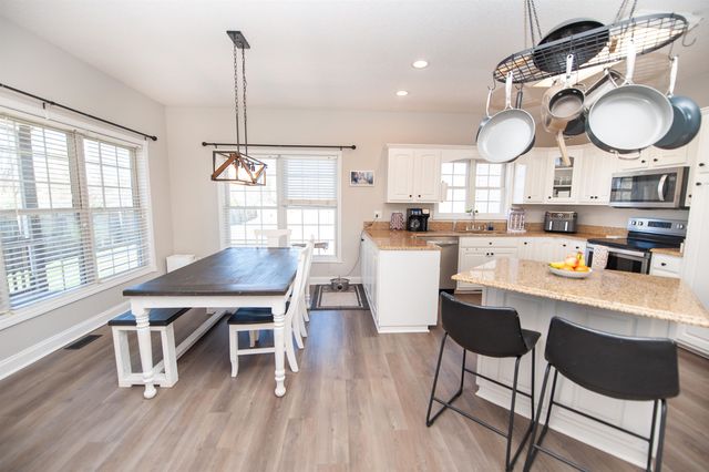 376 Shadow Oak, Boiling Springs, SC 29316